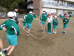 �����̗l�q